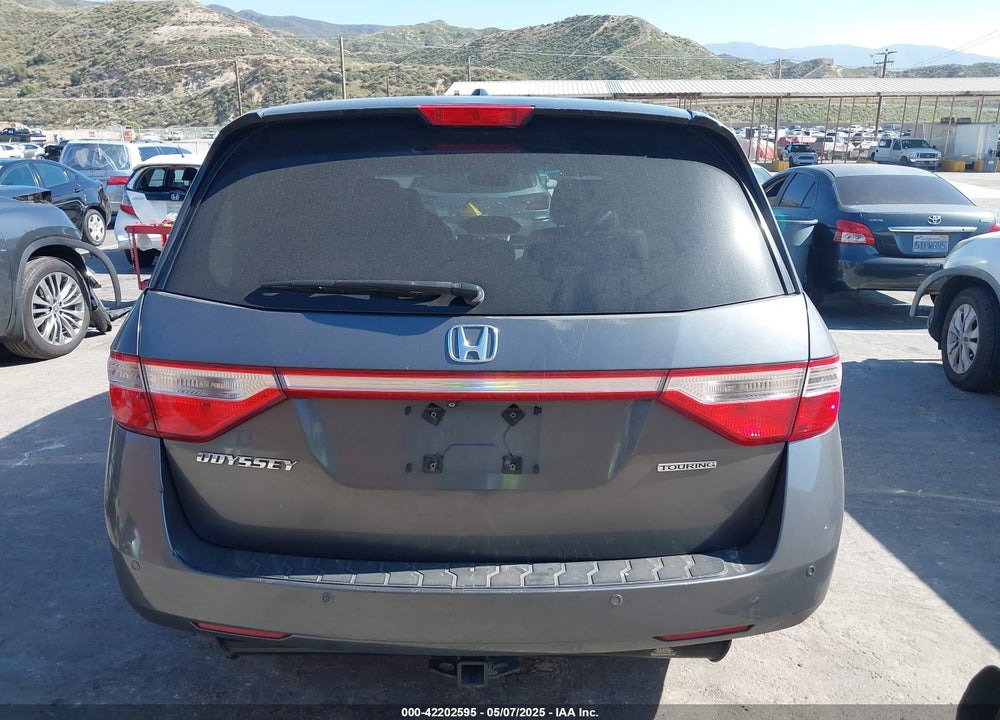 2011 HONDA ODYSSEY TOURING/TOURING ELITE VIN: 5FNRL5H96BB009580