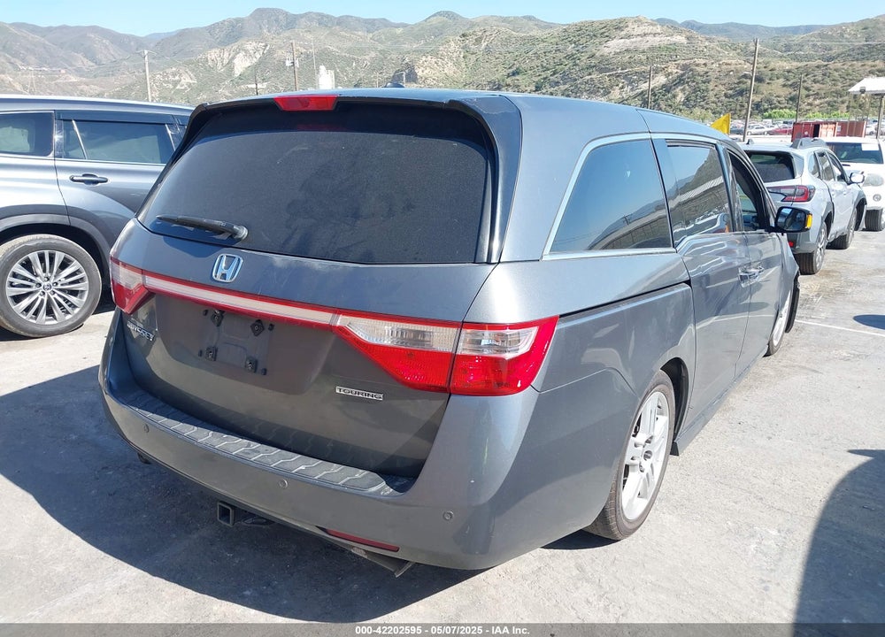 2011 HONDA ODYSSEY TOURING/TOURING ELITE VIN: 5FNRL5H96BB009580