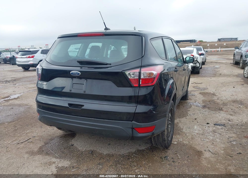 2017 FORD ESCAPE VIN: 1FMCU0F70HUE07225