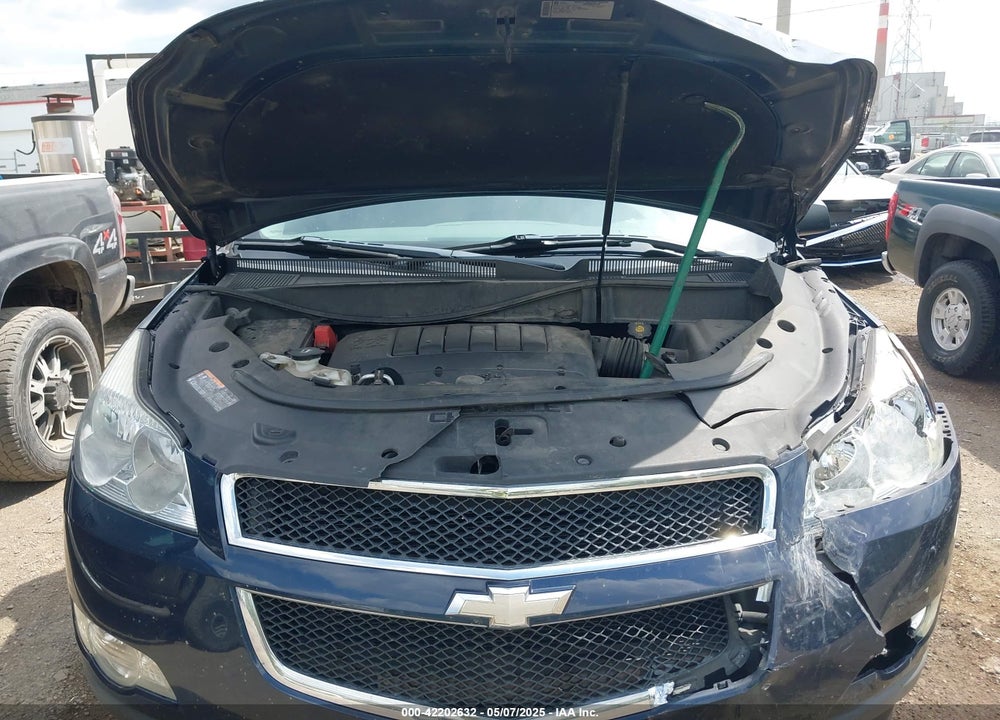 2012 CHEVROLET TRAVERSE LS VIN: 1GNKRFED8CJ270595
