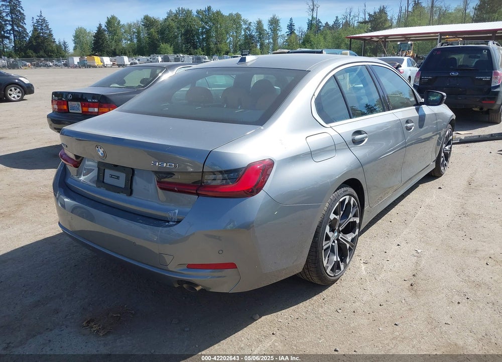 2025 BMW 3 SERIES 330I XDRIVE VIN: 3MW89CW04S8F14070