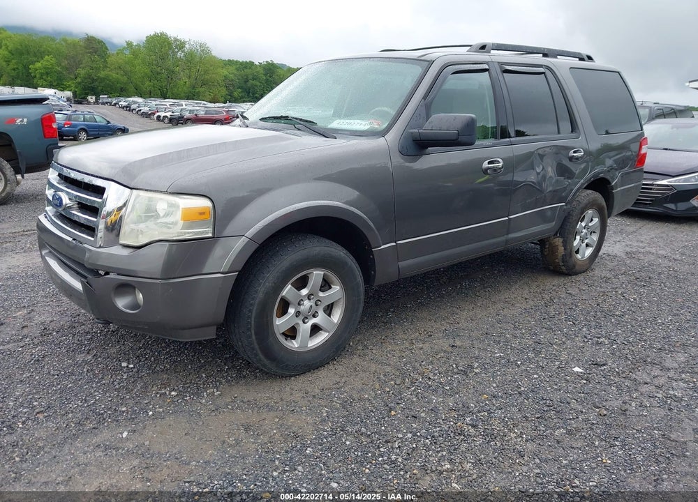 2010 FORD EXPEDITION XLT VIN: 1FMJU1G59AEB59065