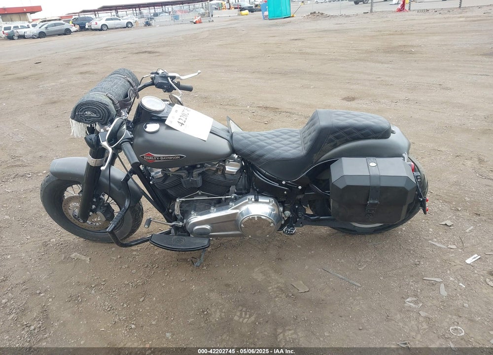 2018 HARLEY-DAVIDSON FLSL SOFTAIL SLIM VIN: 1HD1YDJ13JC041281