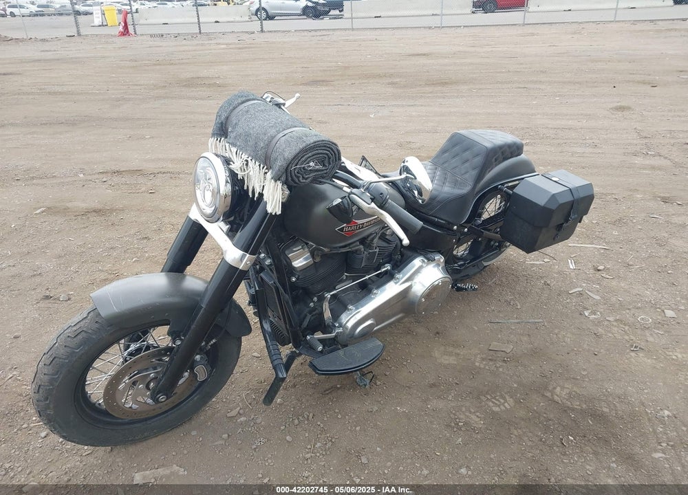 2018 HARLEY-DAVIDSON FLSL SOFTAIL SLIM VIN: 1HD1YDJ13JC041281