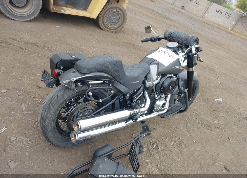2018 HARLEY-DAVIDSON FLSL SOFTAIL SLIM VIN: 1HD1YDJ13JC041281