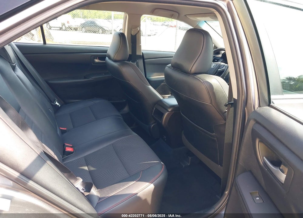 2017 TOYOTA CAMRY SE VIN: 4T1BF1FK4HU814626