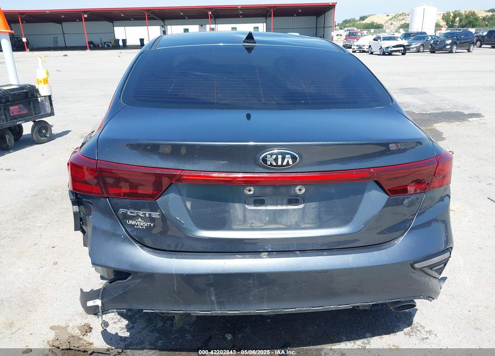 2020 KIA FORTE VIN: 3KPF24AD3LE260269