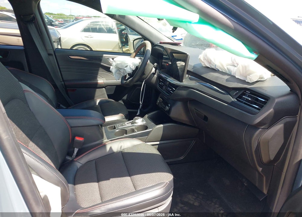 2024 FORD ESCAPE VIN: 1FMCU0MNXRUB44034