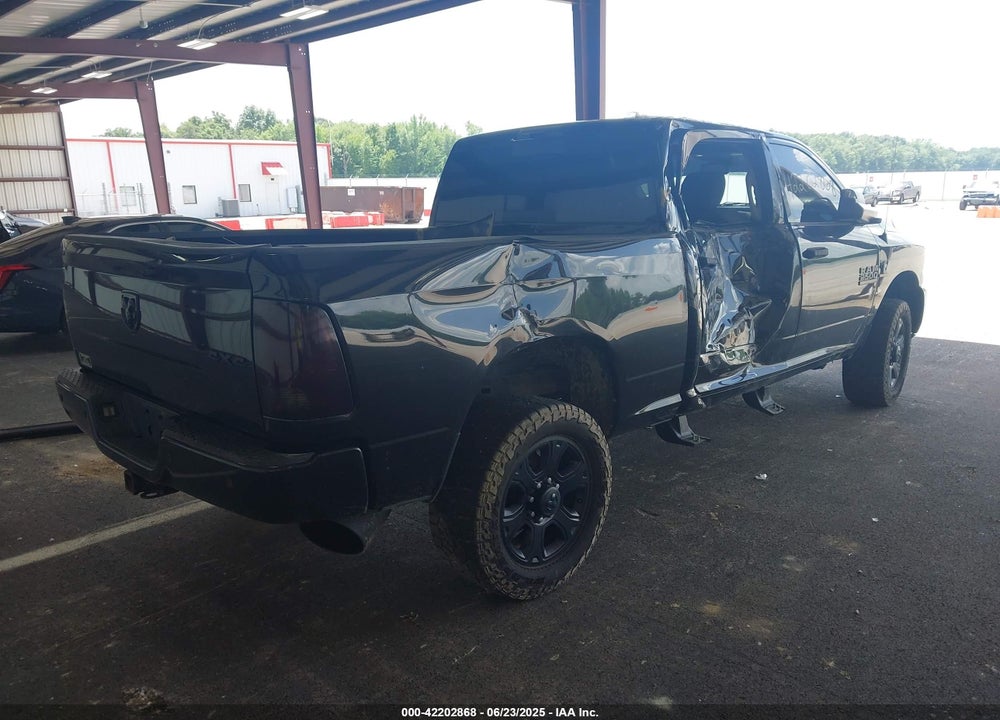 2016 RAM 2500 BIG HORN VIN: 3C6UR5DL6GG333387