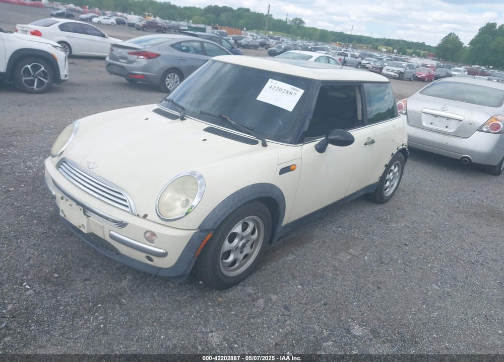 2004 MINI COOPER VIN: WMWRC33424TC53596