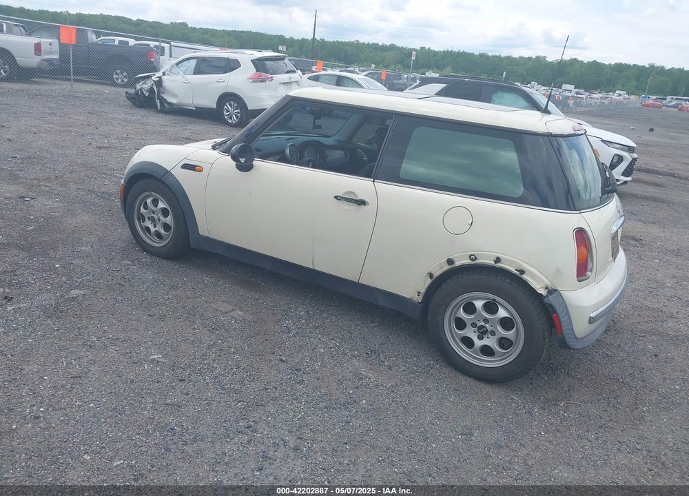 2004 MINI COOPER VIN: WMWRC33424TC53596