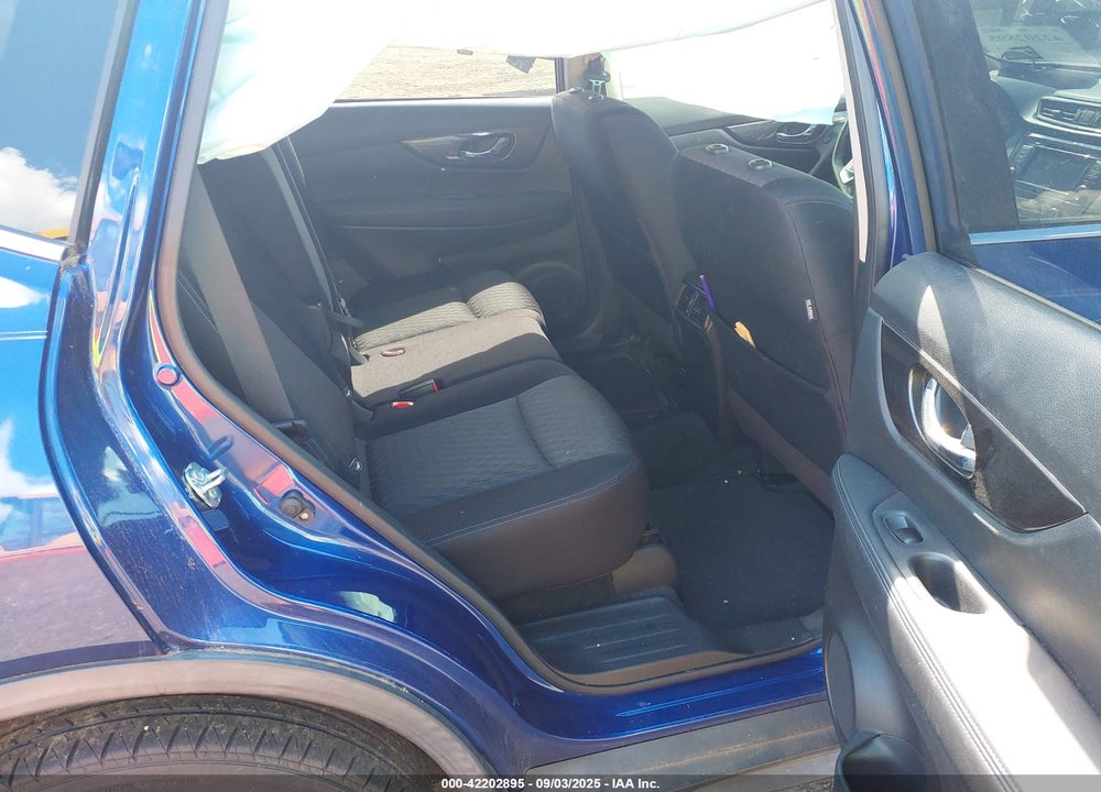 2019 NISSAN ROGUE S VIN: JN8AT2MV0KW385707