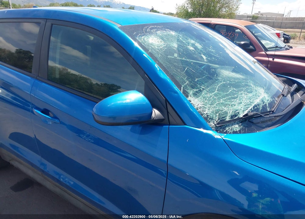2019 HYUNDAI TUCSON SE VIN: KM8J2CA4XKU908755