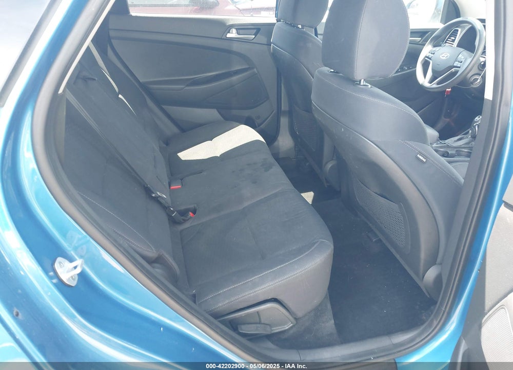 2019 HYUNDAI TUCSON SE VIN: KM8J2CA4XKU908755