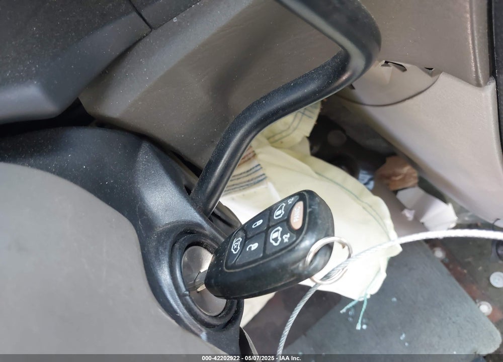 2005 DODGE GRAND CARAVAN SXT VIN: 2D4GP44L85R596416