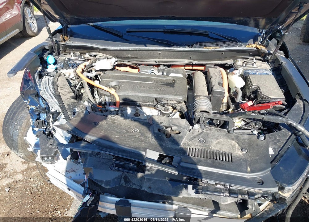2025 HONDA CR-V HYBRID SPORT-L VIN: 2HKRS6H83SH805494