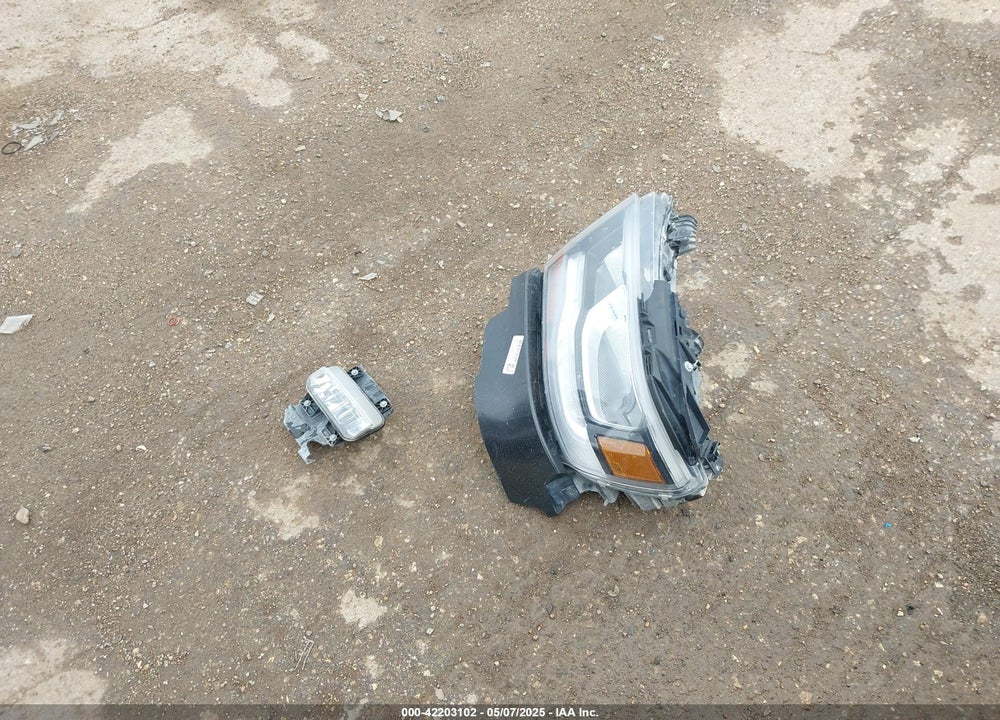 2019 RAM 1500 VIN: 1C6RREJT2KN635625