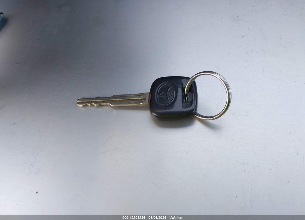 2013 TOYOTA TACOMA VIN: 5TFNX4CN2DX019176