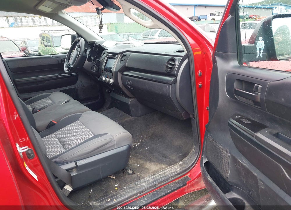 2018 TOYOTA TUNDRA VIN: 5TFUM5F15JX078673