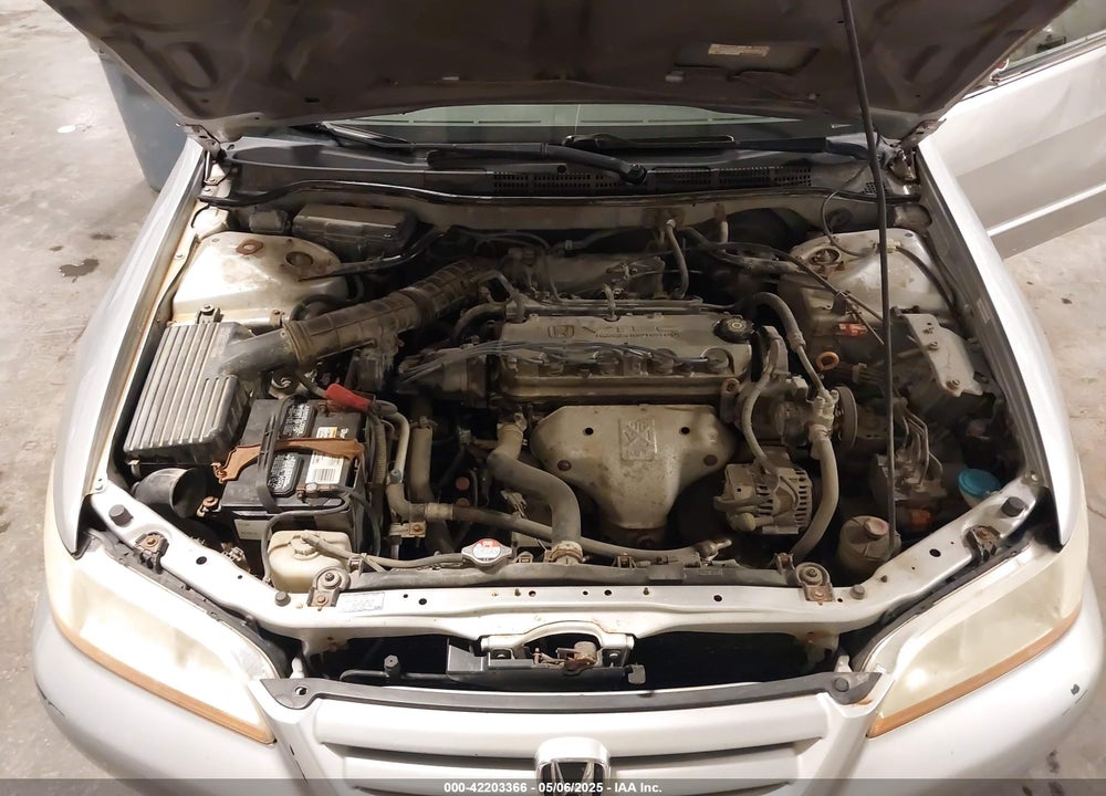 2001 HONDA ACCORD 2.3 EX VIN: JHMCG56671C009665