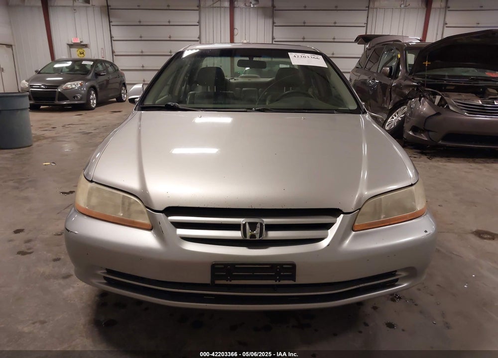 2001 HONDA ACCORD 2.3 EX VIN: JHMCG56671C009665