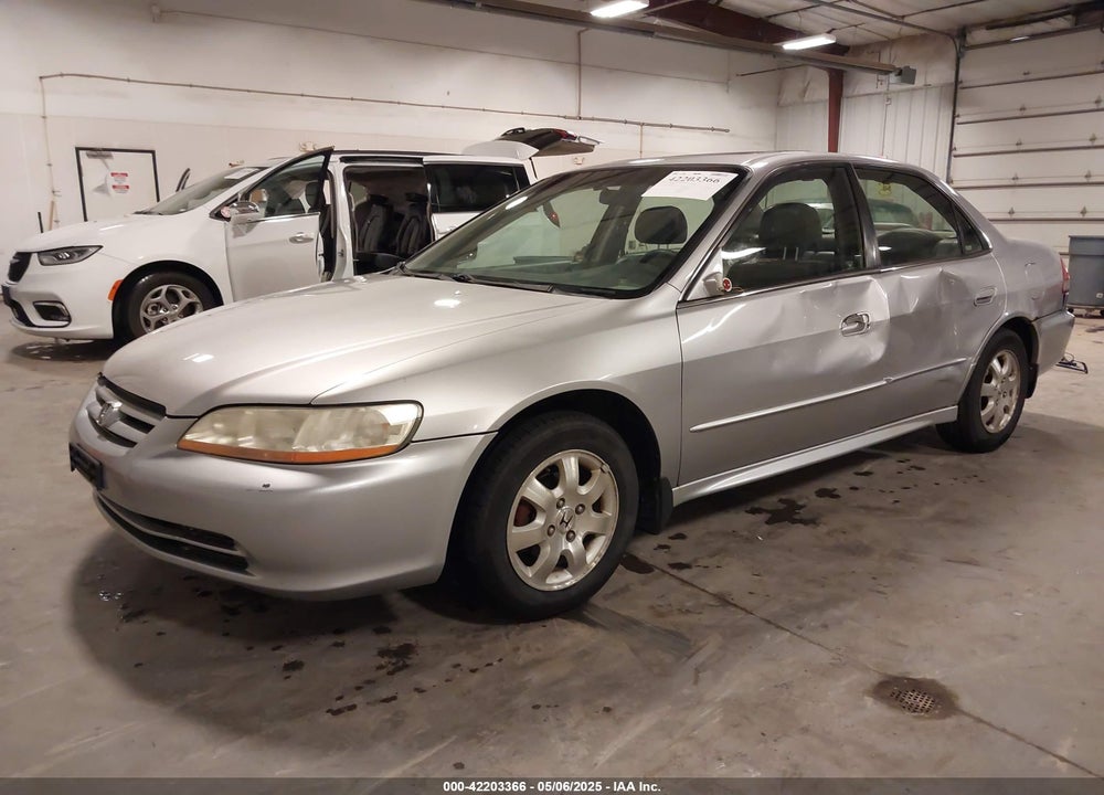 2001 HONDA ACCORD 2.3 EX VIN: JHMCG56671C009665