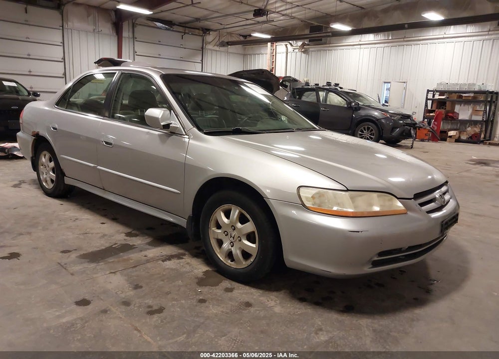 2001 HONDA ACCORD 2.3 EX VIN: JHMCG56671C009665