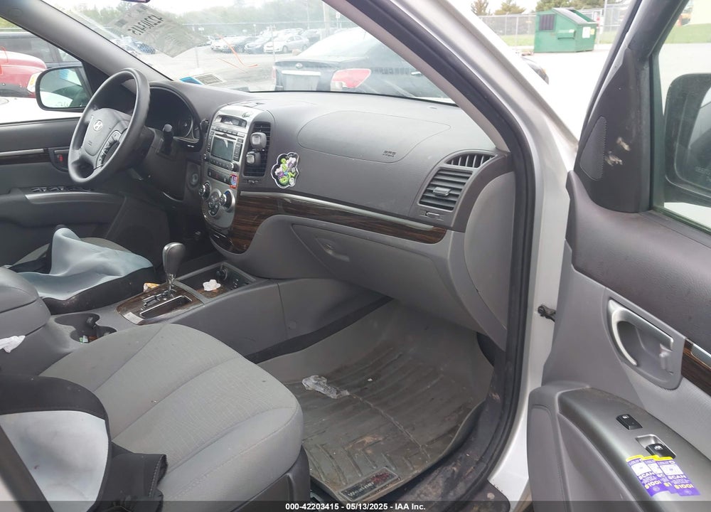 2011 HYUNDAI SANTA FE GLS VIN: 5XYZGDAB3BG079199