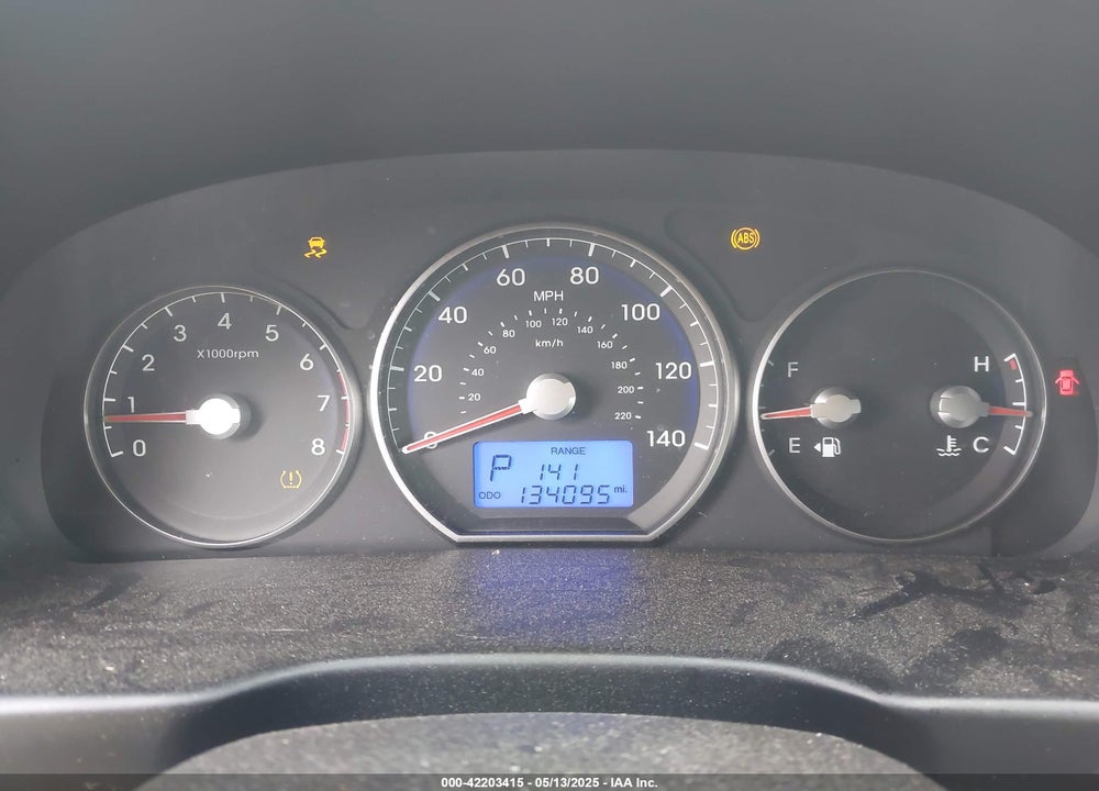 2011 HYUNDAI SANTA FE GLS VIN: 5XYZGDAB3BG079199