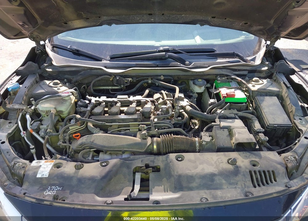 2016 HONDA CIVIC VIN: 19XFC1F32GE037402