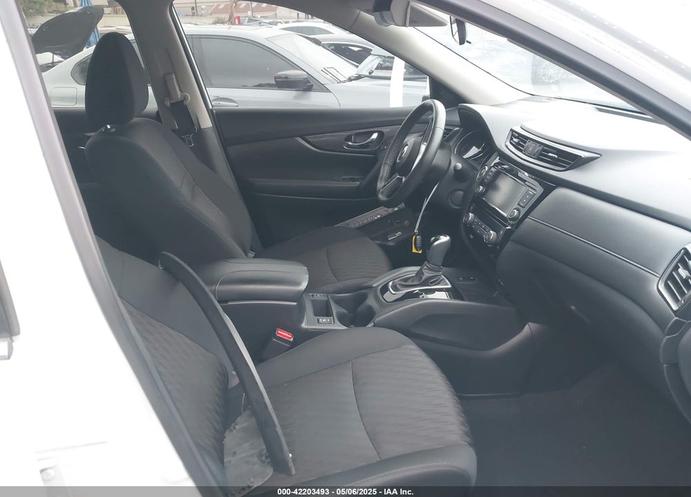 2020 NISSAN ROGUE SV FWD VIN: 5N1AT2MT4LC792857