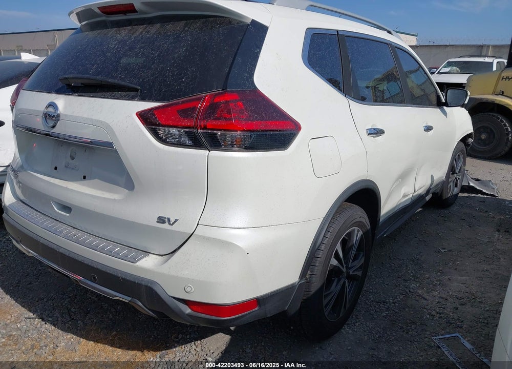 2020 NISSAN ROGUE SV FWD VIN: 5N1AT2MT4LC792857