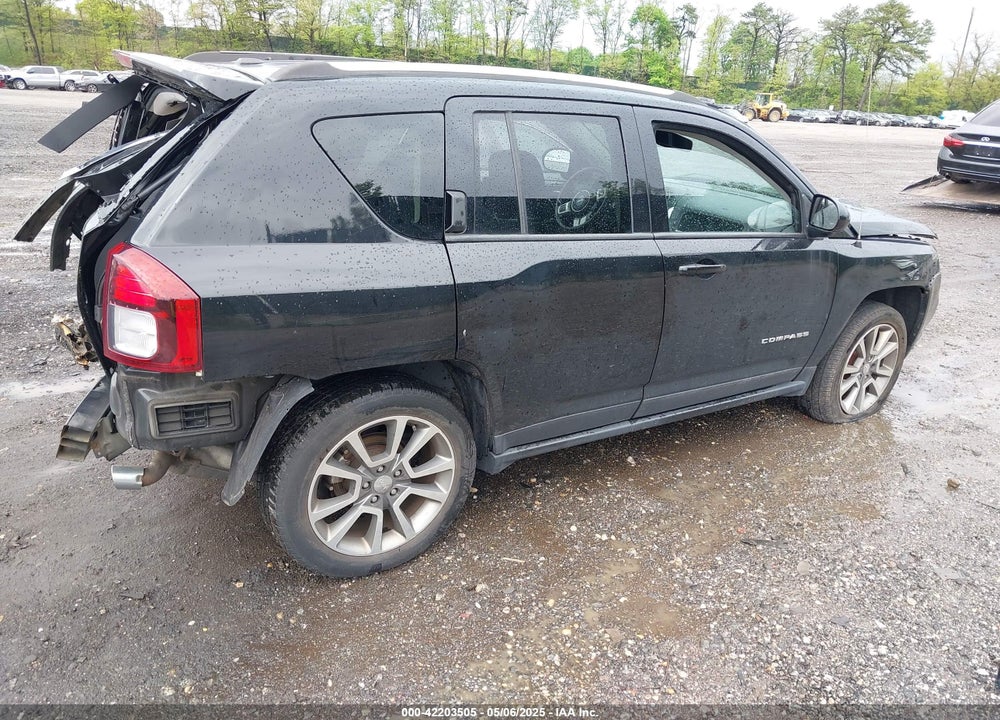 2014 JEEP COMPASS VIN: 1C4NJDCB3ED852186