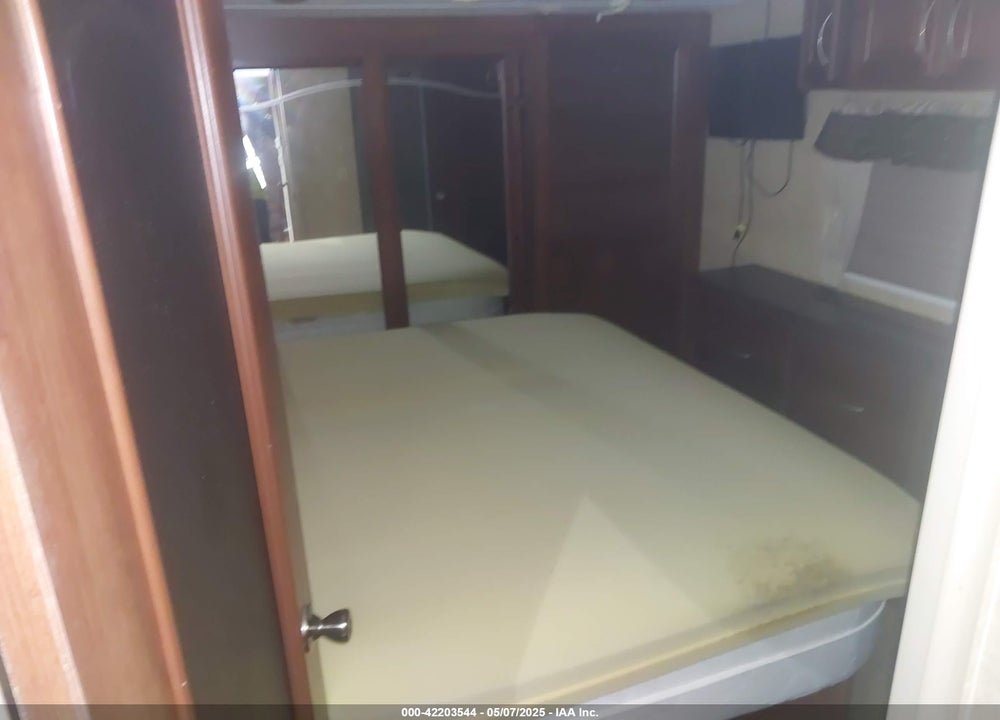 2013 FOREST RIVER PRIME T SANIBEL 3600 VIN: 5ZT3SN1B4DD700198