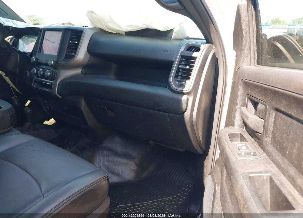 2021 RAM 2500 TRADESMAN 4X4 6'4 BOX VIN: 3C6UR5CJ9MG641813