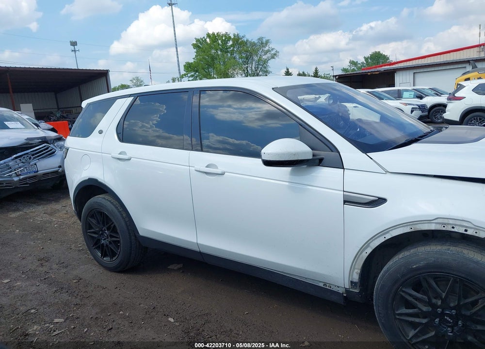 2017 LAND ROVER DISCOVERY SPORT VIN: SALCP2BG8HH697213