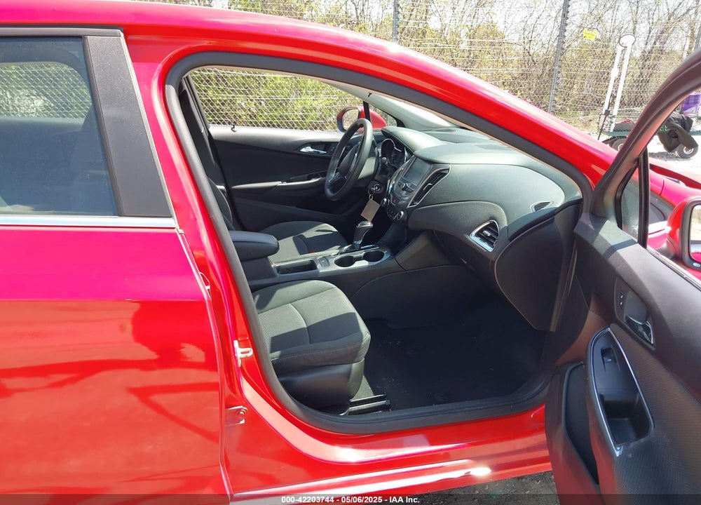 2017 CHEVROLET CRUZE VIN: 1G1BE5SM5H7103773