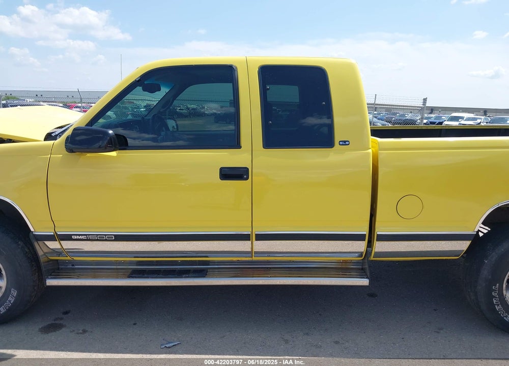 1998 GMC SIERRA 1500 SL WIDESIDE VIN: 2GTEK19RXW1525135