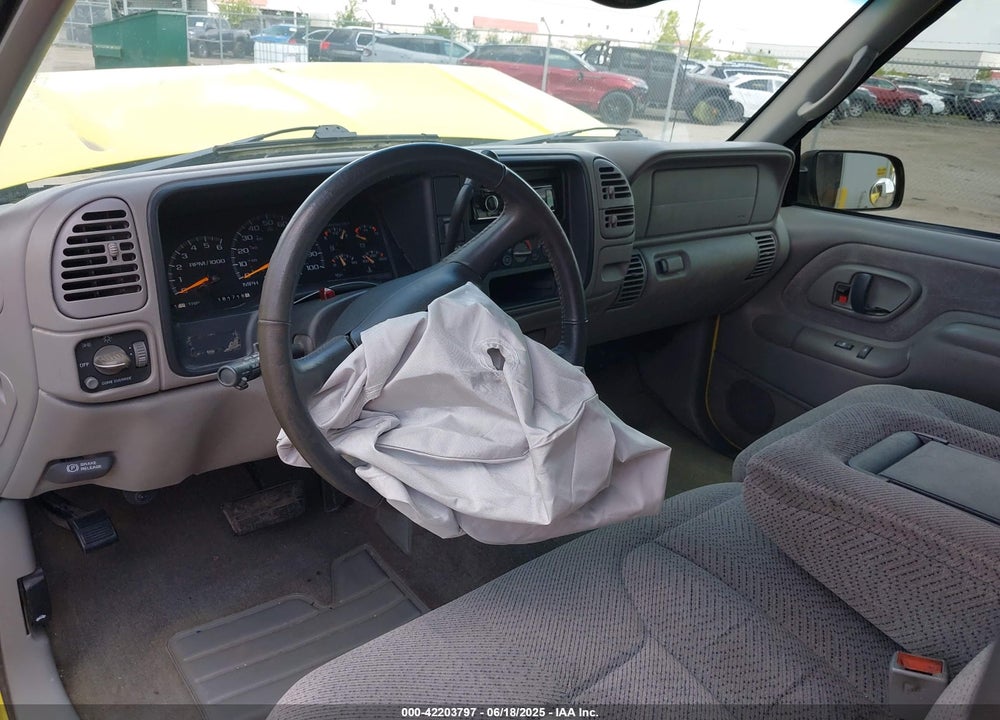 1998 GMC SIERRA 1500 SL WIDESIDE VIN: 2GTEK19RXW1525135