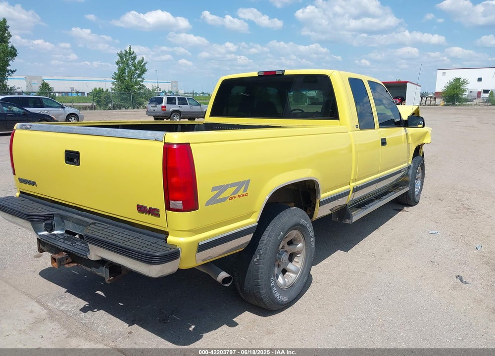 1998 GMC SIERRA 1500 SL WIDESIDE VIN: 2GTEK19RXW1525135