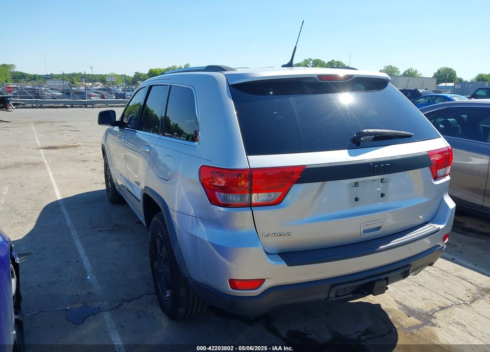 2011 JEEP GRAND CHEROKEE VIN: 1J4RS4GGXBC513523