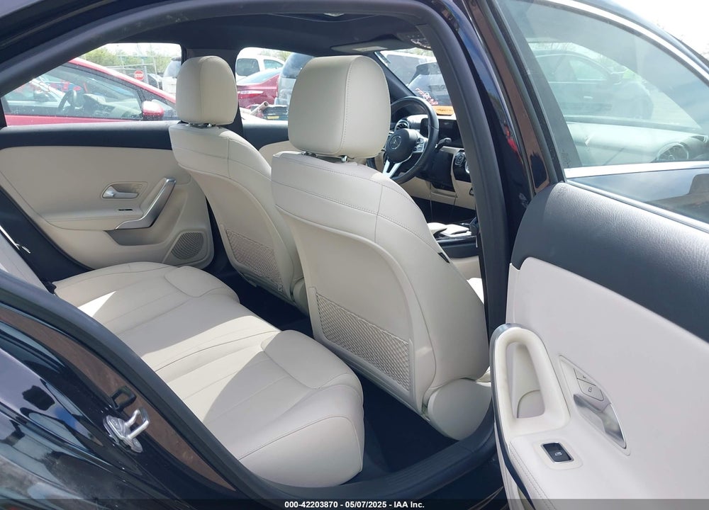 2021 MERCEDES-BENZ A 220 VIN: W1K3G4FB3MJ274131