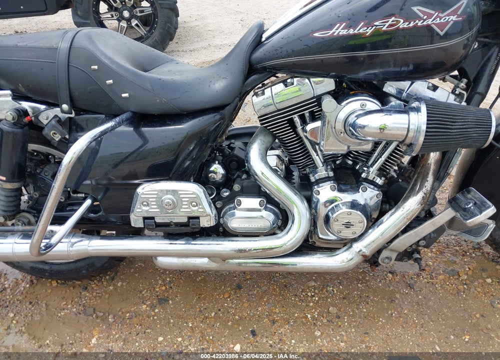 2013 HARLEY-DAVIDSON FLHR VIN: 1HD1FBM17DB689769