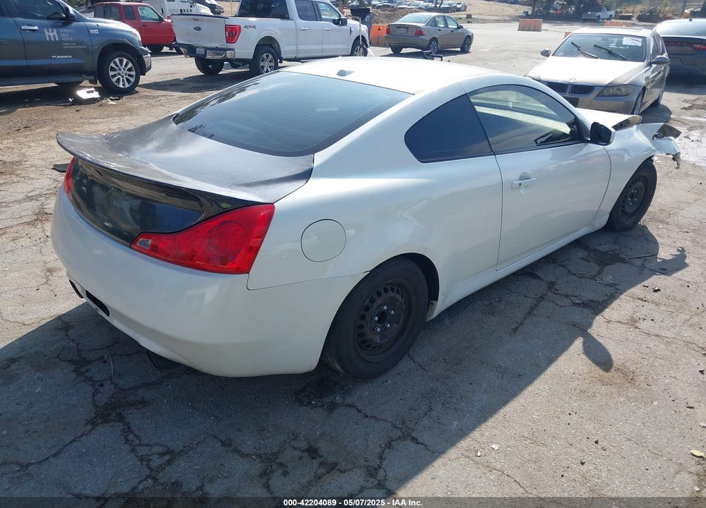 2008 INFINITI G37 VIN: JNKCV64E58M111170