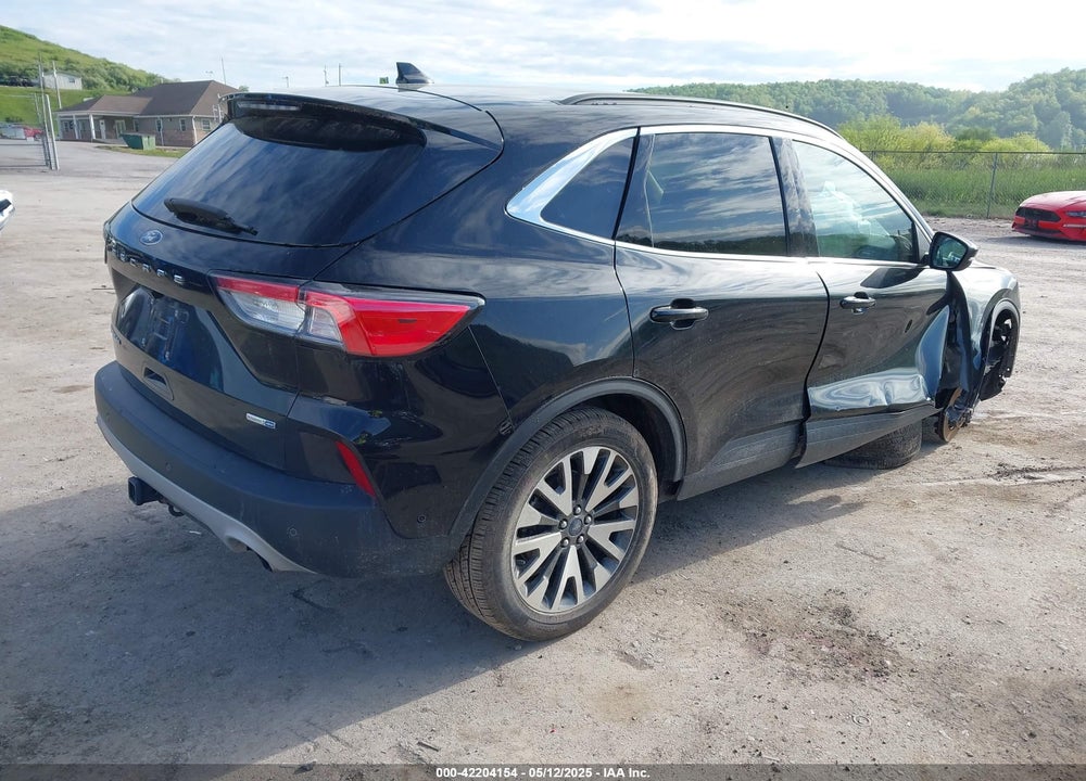 2020 FORD ESCAPE TITANIUM VIN: 1FMCU9J96LUA72557