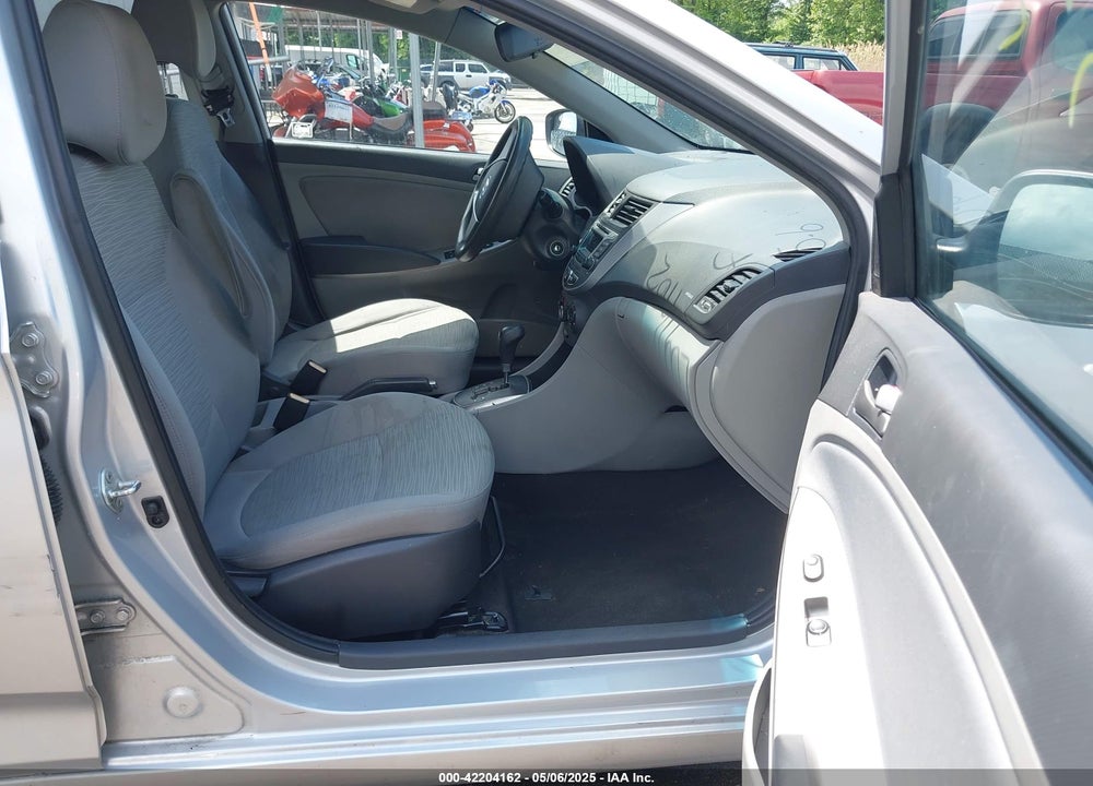 2015 HYUNDAI ACCENT GLS VIN: KMHCT4AE9FU881333