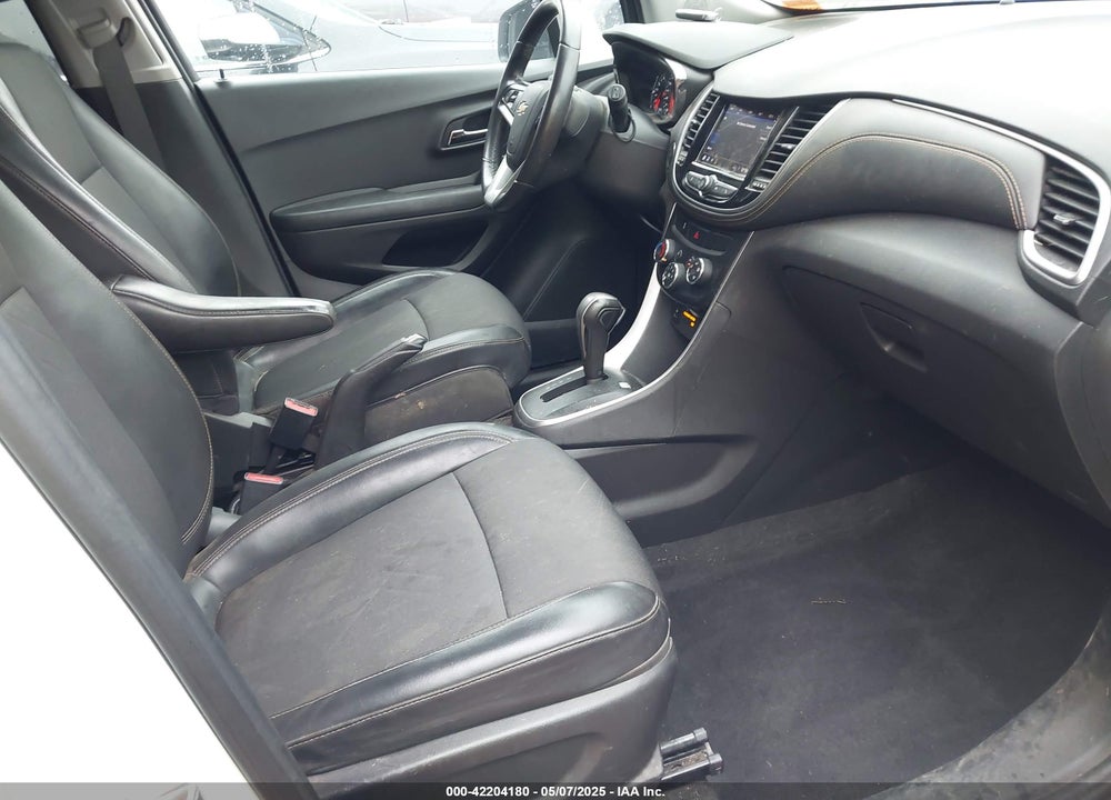 2022 CHEVROLET TRAX FWD LT VIN: KL7CJLSM4NB500909