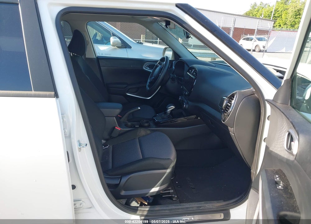 2024 KIA SOUL VIN: KNDJ23AU6R7914131