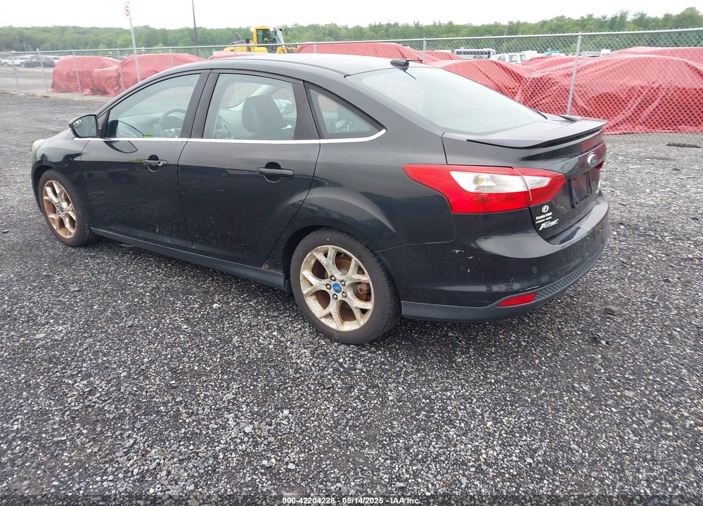 2014 FORD FOCUS VIN: 1FADP3J27EL226630