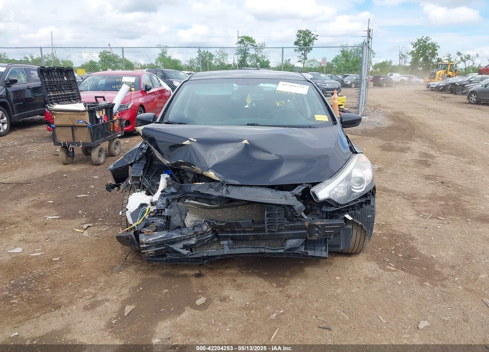 2016 KIA FORTE LX VIN: KNAFK4A63G5612685